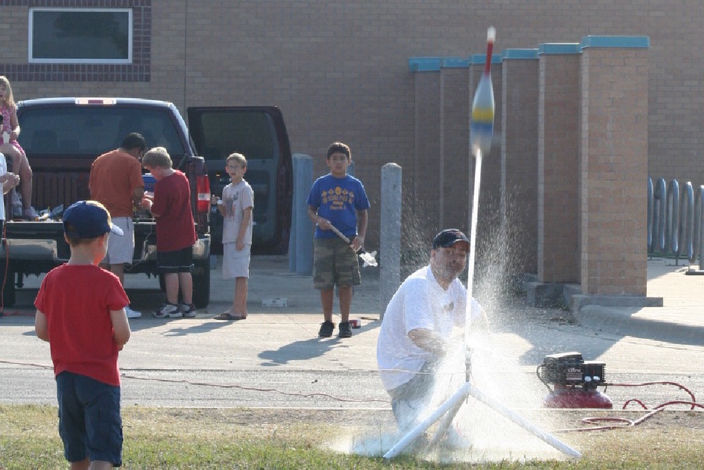 2010-Pack409-Blue-n-Gold - 222.jpg